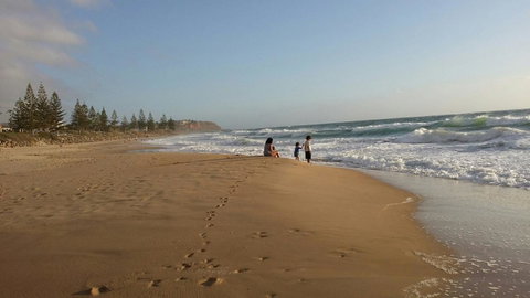 Beachside Escape On The Esplanade - Accommodation Gladstone 1