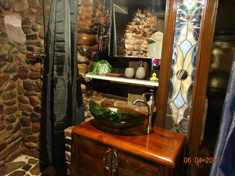Di's Place - Accommodation Gladstone 14