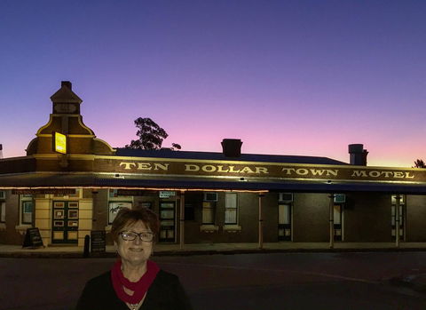 Ten Dollar Town Motel - Accommodation Gladstone 27