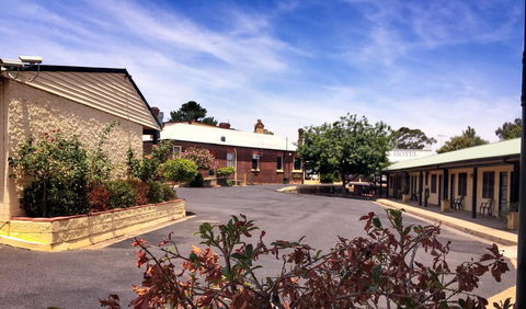Ten Dollar Town Motel - Accommodation Gladstone 21