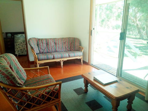 Wenton Farm Holiday Cottages - Accommodation Gladstone 7