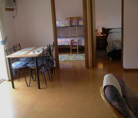 Wenton Farm Holiday Cottages - Accommodation Gladstone 11
