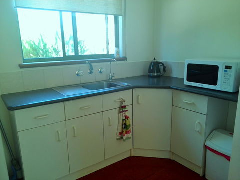 Wenton Farm Holiday Cottages - Accommodation Gladstone 4