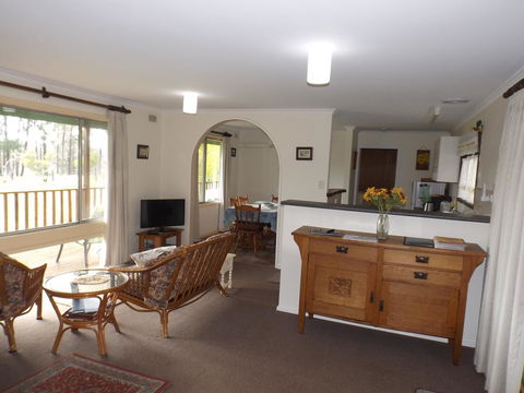 Taralee Orchards - Accommodation Gladstone 11