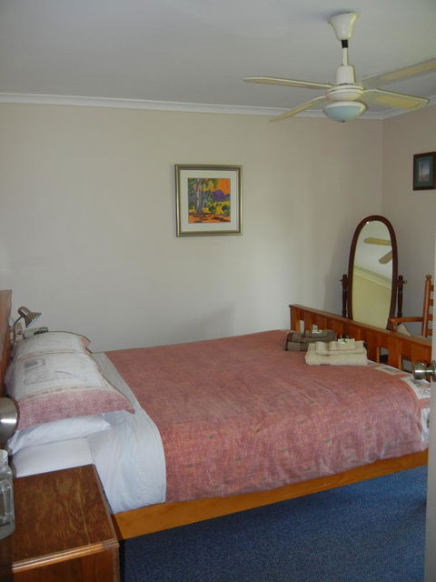 Taralee Orchards - Accommodation Gladstone 2
