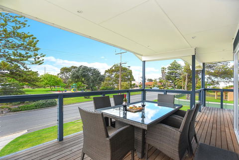 'Hope House' - Encounter Bay - Accommodation Gladstone 23