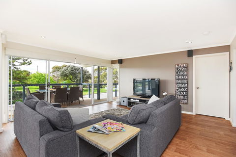 'Hope House' - Encounter Bay - Accommodation Gladstone 6