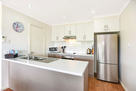 'Hope House' - Encounter Bay - Accommodation Gladstone 2