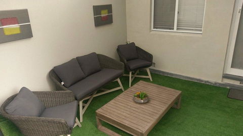Christophers Villa - Accommodation Gladstone 10