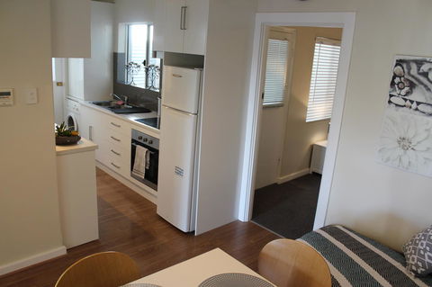 Christophers Villa - Accommodation Gladstone 19