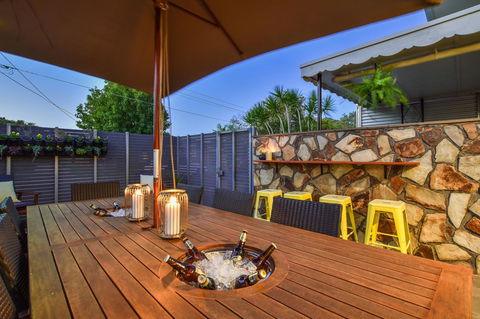 Christophers Villa - Accommodation Gladstone 1