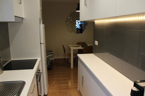 Christophers Villa - Accommodation Gladstone 32