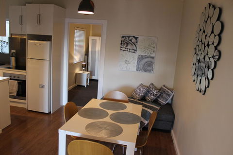 Christophers Villa - Accommodation Gladstone 21