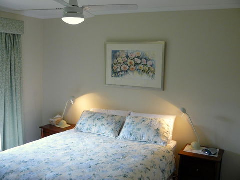 Camawald Coonawarra Cottage B&B - Accommodation Gladstone 6
