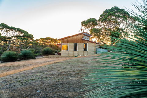 Ecopia Retreat - Accommodation Gladstone 19