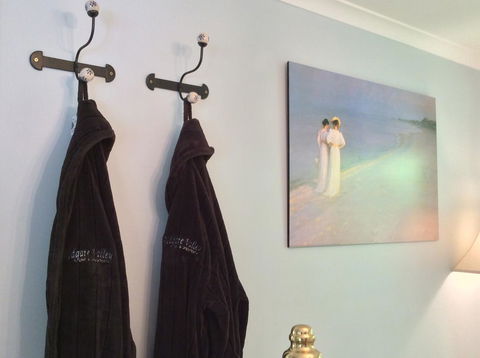 Aldgate Valley Bed And Breakfast - Accommodation Gladstone 10