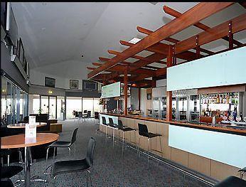 Lady Bay Hotel - Accommodation Gladstone 11