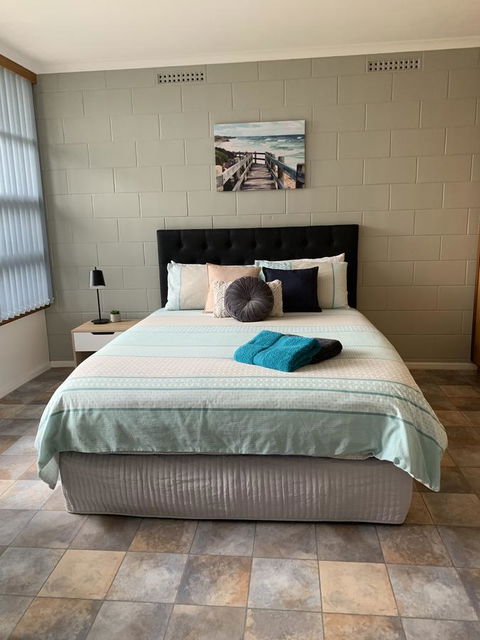 Longbeach Apartments - Accommodation Gladstone 3