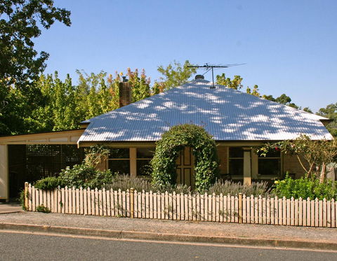 Oats Cottage - Accommodation Gladstone 11