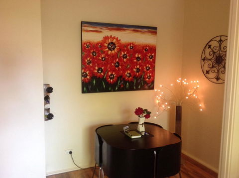 Oats Cottage - Accommodation Gladstone 4