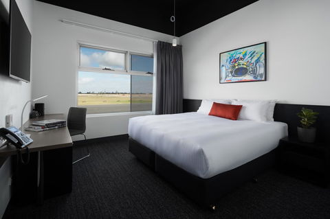 Rydges Pit Lane - Accommodation Gladstone 35