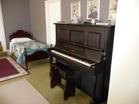 Country Bakehouse Accommodation - Accommodation Gladstone 16