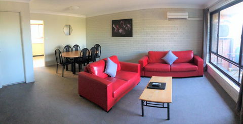 Bathurst Motor Inn - Accommodation Gladstone 4