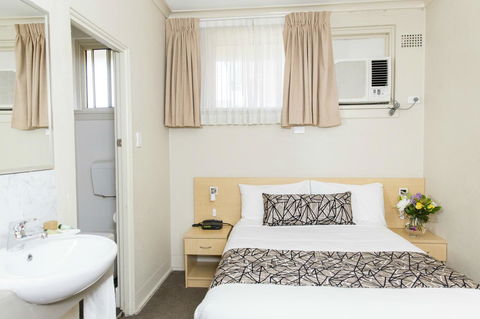 Bathurst Motor Inn - Accommodation Gladstone 23