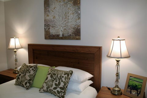 Jacaranda Homestay - Accommodation Gladstone 9