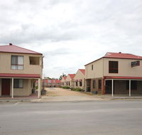Port Vincent Motel  Apartments - Accommodation Gladstone