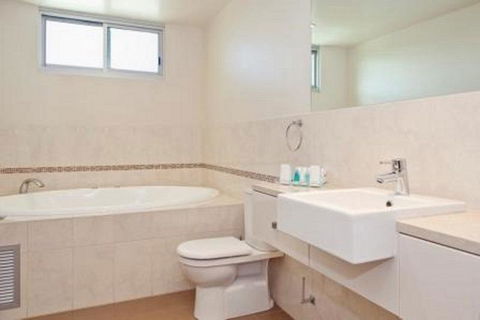 Port Lincoln Hotel - Accommodation Gladstone 1
