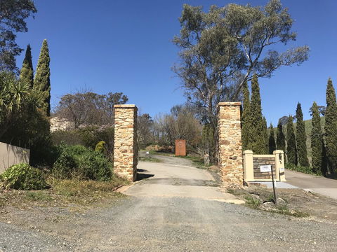 Vineyard Cottage BnB - Accommodation Gladstone 10