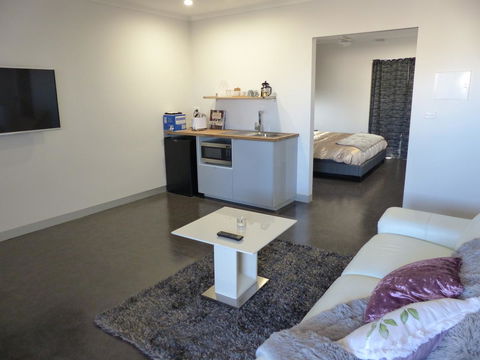 Great Northern Lodge - Accommodation Gladstone 29