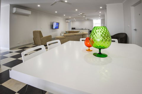 Great Northern Lodge - Accommodation Gladstone 20