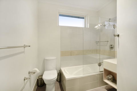 Adelaide Road Motor Lodge - Accommodation Gladstone 11