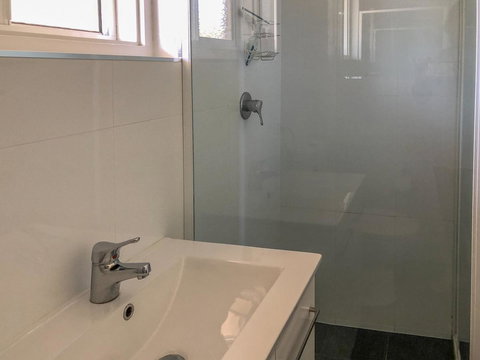 Beachview - Accommodation Gladstone 25