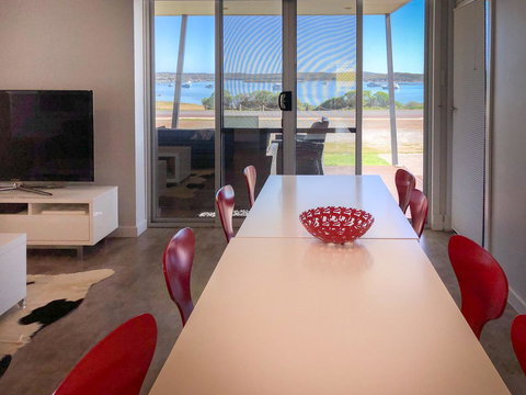 Beachview - Accommodation Gladstone 5