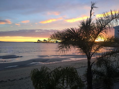 Hilton Beachfront Motel - Accommodation Gladstone 28