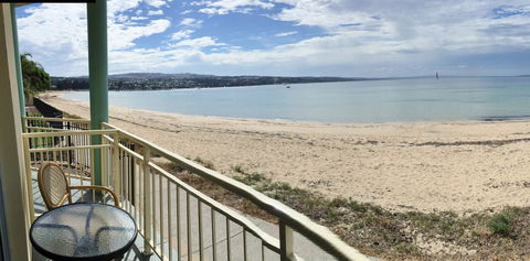 Hilton Beachfront Motel - Accommodation Gladstone 32