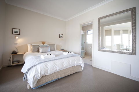 The Bluff Resort Apartments - Accommodation Gladstone 42