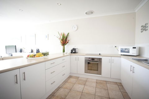 The Bluff Resort Apartments - Accommodation Gladstone 28
