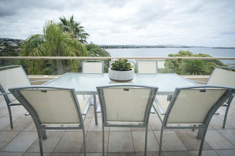The Bluff Resort Apartments - Accommodation Gladstone 35