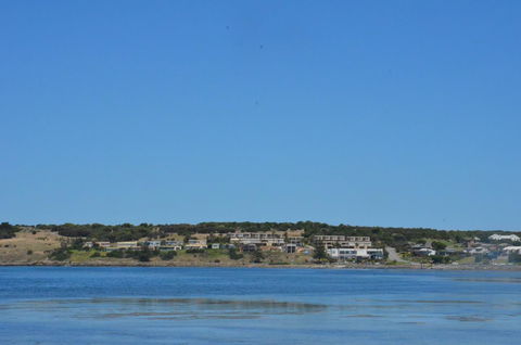 The Bluff Resort Apartments - Accommodation Gladstone 22