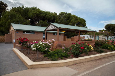 Moonta Bay Holiday Park - Accommodation Gladstone 26
