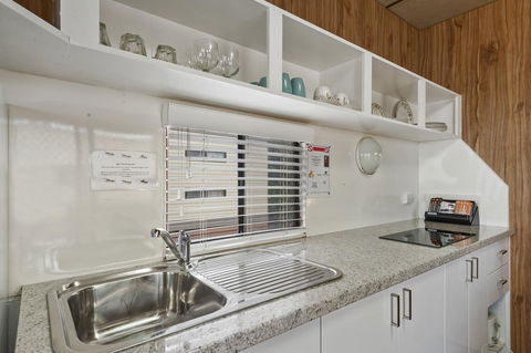 Moonta Bay Holiday Park - Accommodation Gladstone 9