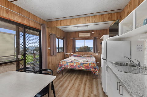 Moonta Bay Holiday Park - Accommodation Gladstone 10