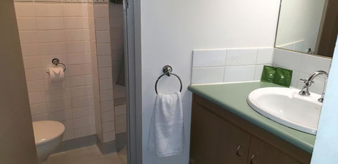 Nightcap At Hotel Victor - Accommodation Gladstone 4