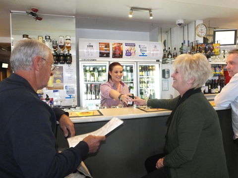Nightcap At Hotel Victor - Accommodation Gladstone 19