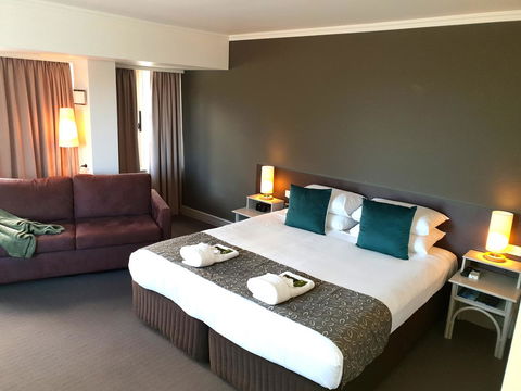 Nightcap At Hotel Victor - Accommodation Gladstone 11