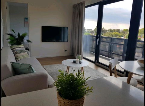 Wisteria Apartments - Accommodation Gladstone 4